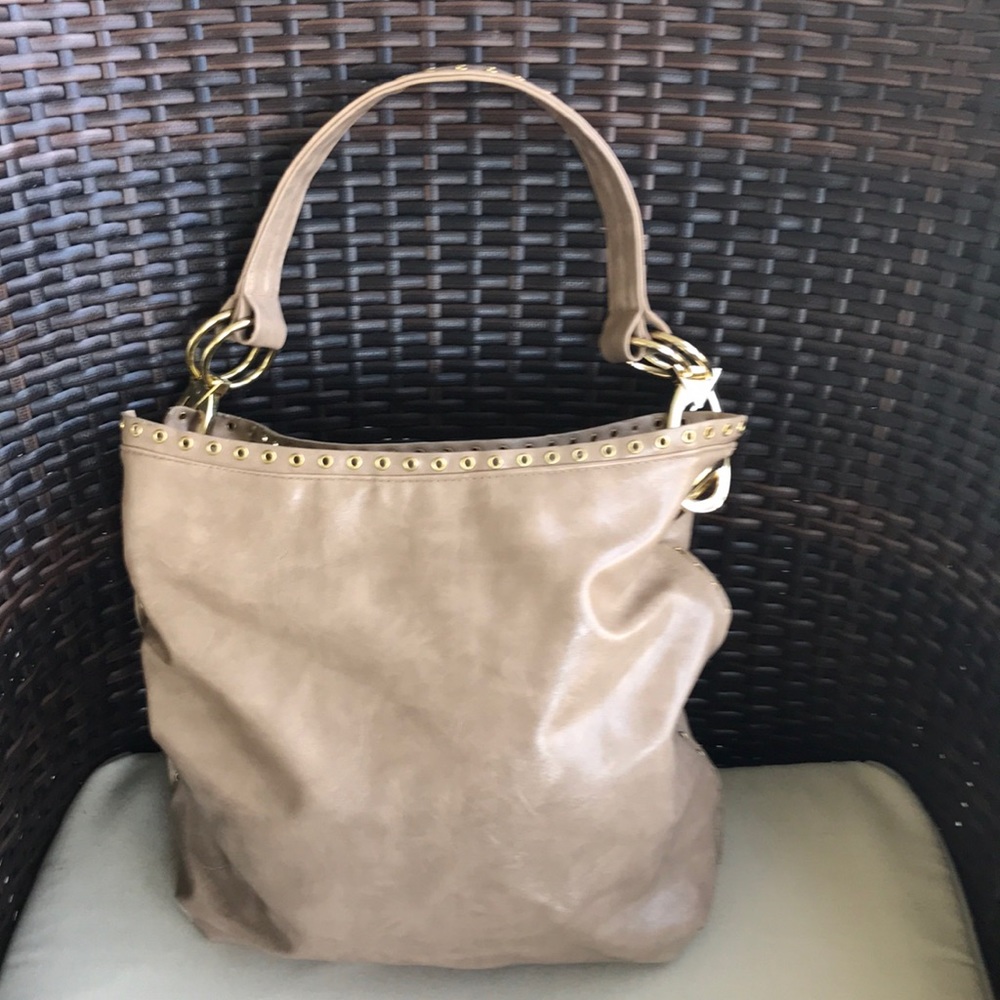 Gorgeous BRACIANO Shoulder Bag (Final Price)
